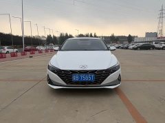 Hyundai Elantra 2022 1.5L CVT GLX Elite - ფოტო 2