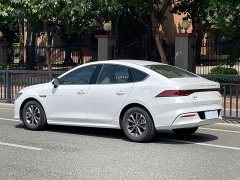BYD Qin PLUS Glory Edition DM-i 55KM Leading - ფოტო 18