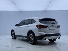 BMW X1 sDrive20Li Fashion - ფოტო 6