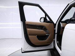 Land Rover Range Rover 2025 3.0L V6 400PS Extended Wheelbase Prestige Edition - ფოტო 12