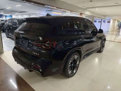 BMW iX3 Premier - ფოტო 15