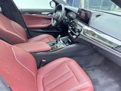 BMW 5 Series 530Li Premier M Sport Package - ფოტო 15