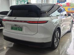 NIO ES8 2023 75kWh - ფოტო 4