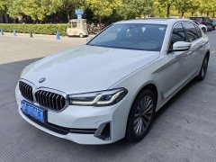 BMW 5 Series 2022 Facelift 525Li Luxury Package - ფოტო 1