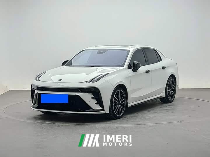 Lynk & Co 03 2.0T Diesel DCT Halo Edition
