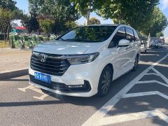 Honda Odyssey 2022 2.0L e:HEV Sharp Comfort Edition - ფოტო 3