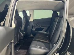 Tesla Model Y Rear-Wheel Drive - ფოტო 4