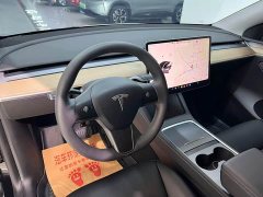 Tesla Model Y Rear-Wheel Drive - ფოტო 7