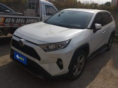 Toyota RAV4 2.0L CVT FWD Style Edition - ფოტო 1