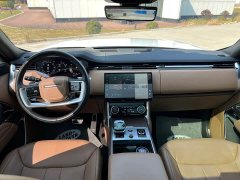 Land Rover Range Rover 3.0L V6 400PS Grand Jubilee Extended Wheelbase - ფოტო 4