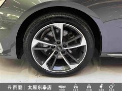 Audi A4L 40 TFSI Fashion Dynamic - ფოტო 10