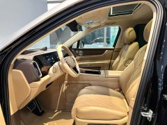 AITO Wenjie M9 Extended Range Ultra 52kWh 6-Seater with 192-Line LiDAR - ფოტო 11