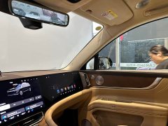AITO Wenjie M9 Extended Range Ultra 52kWh 6-Seater with 192-Line LiDAR - ფოტო 7