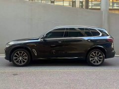 BMW X5 xDrive 30Li Luxury M Sport Package - ფოტო 3