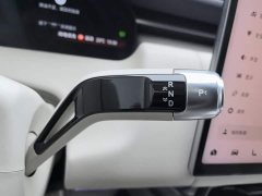 Zeekr 9X Ultra 70kWh 6-Seater - ფოტო 13
