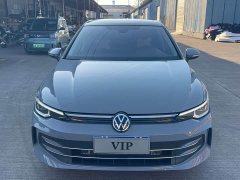 Volkswagen Golf 300TSI Pro - ფოტო 2