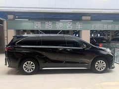 Toyota Gravia 2.5L Hybrid Comfort Edition - ფოტო 11