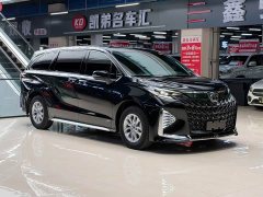 Toyota Gravia 2.5L Hybrid Comfort Edition - ფოტო 3