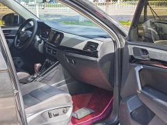 Volkswagen Taos 330TSI FWD Luxury Smart Connected Edition - ფოტო 14
