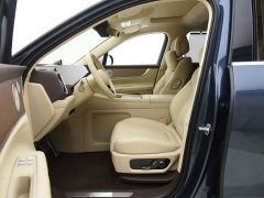 AITO M9 Extended Range Ultra 42kWh 6-Seater - ფოტო 14