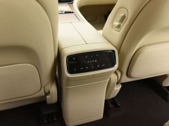 AITO M9 Extended Range Ultra 42kWh 6-Seater - ფოტო 18