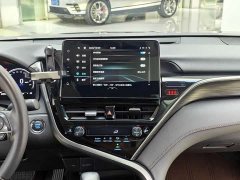 Toyota Camry 2.5G Luxury - ფოტო 14