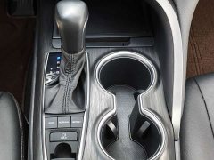 Toyota Camry 2.5G Luxury - ფოტო 15