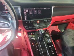 Porsche Macan 2.0T - ფოტო 14