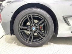 BMW 3 Series GT 2020 320i M Sport Midnight Edition - ფოტო 9