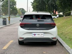 Volkswagen ID.3 Outstanding Edition - ფოტო 5