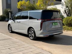 Maxus G90 2.0T Star Seven-Seat Edition - ფოტო 4