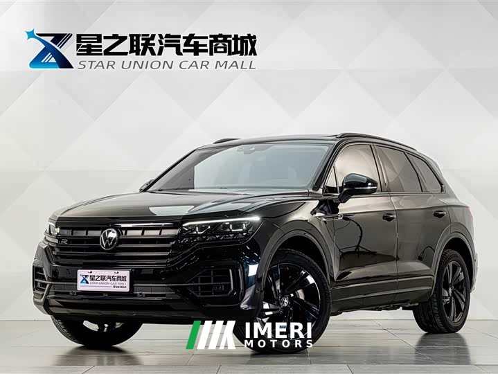 Volkswagen Touareg 3.0TSI Sharp Enjoyment Edition Jet Black Sport Package