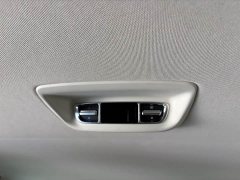 Mercedes-Benz Vito 2.0T Business Edition 7-Seater - ფოტო 16