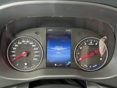 Mercedes-Benz Vito 2.0T Business Edition 7-Seater - ფოტო 9