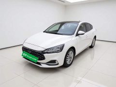 Ford Focus 2021 Sedan EcoBoost 180 Automatic Trend - ფოტო 1