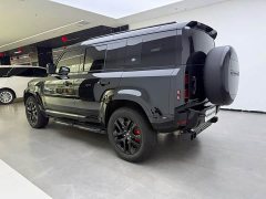 Land Rover Defender Facelift 110 3.0T P400 X-DYNAMIC HSE - ფოტო 4