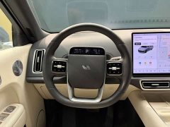 Li Auto L8 Ultra Smart Refresh Edition - ფოტო 15