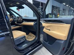 Zeekr 009 6-Seat Ultra Executive Edition - ფოტო 10