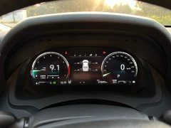 Toyota Camry 2.5G Luxury - ფოტო 11