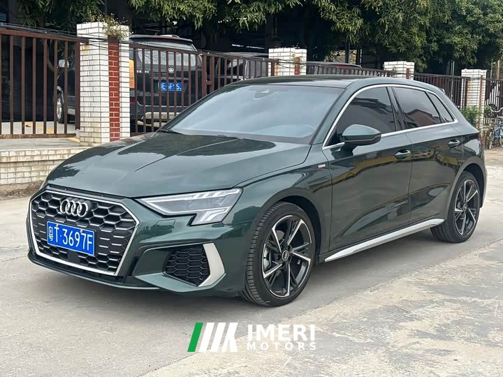 Audi A3 2022 Sportback 35 TFSI Fashion Sport - ავტომობილი ჩინეთიდან