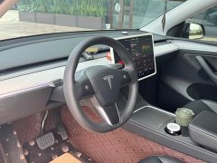 Tesla Model Y Rear-Wheel Drive - ფოტო 5