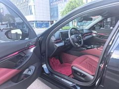 BMW 5 Series 530Li Premier M Sport Package - ფოტო 4