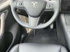 Tesla Model Y Rear-Wheel Drive - ფოტო 11