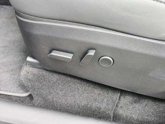 Tesla Model Y Rear-Wheel Drive - ფოტო 12