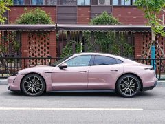 Porsche Taycan 2022 Facelift - ფოტო 3