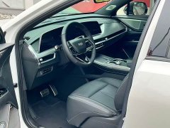 Cadillac XT5 2.0T Luxury - ფოტო 6