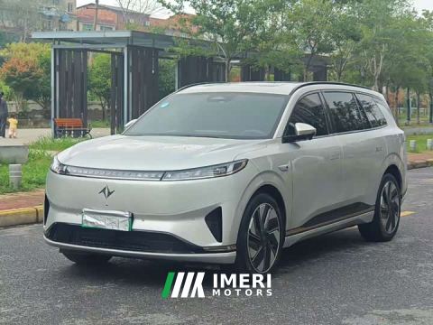2024 eπ008 210Max Extended Range 6-Seater