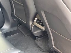 Tesla Model Y Rear-Wheel Drive - ფოტო 19