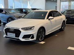 Audi A4L 40 TFSI Fashion Dynamic - ფოტო 1
