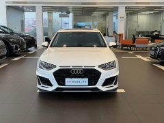 Audi A4L 40 TFSI Fashion Dynamic - ფოტო 2
